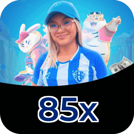 Comunidade Facebook 85x mostrando posts, comentários e engajamento de membros